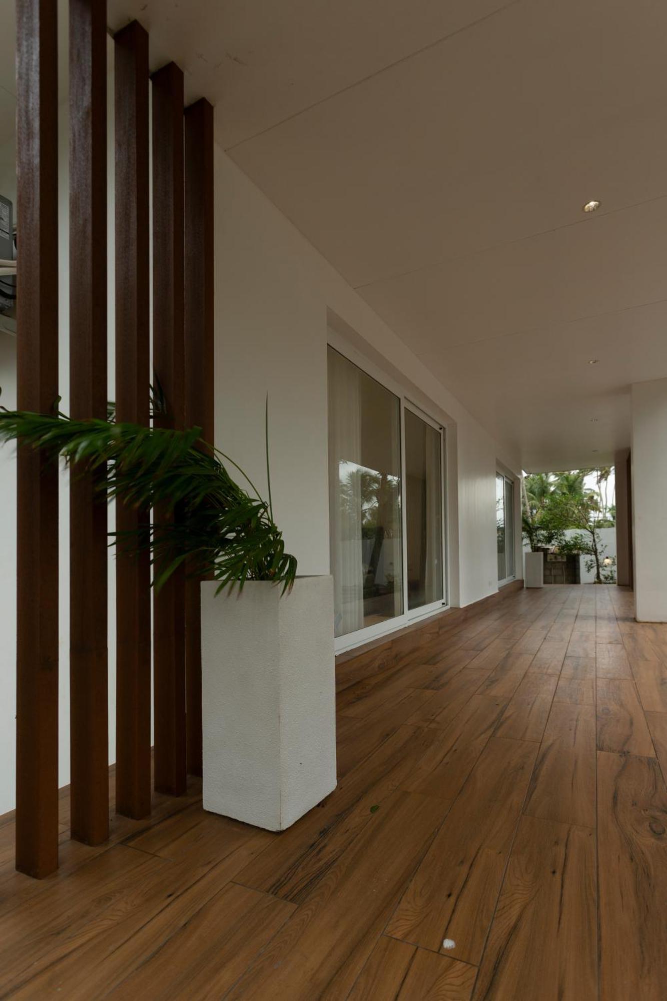 Ocean Whisper- Psst! Hidden Gem Villa Karuvapadna Bagian luar foto