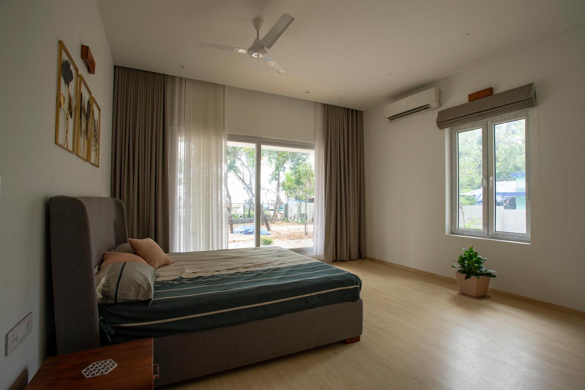 Ocean Whisper- Psst! Hidden Gem Villa Karuvapadna Bagian luar foto