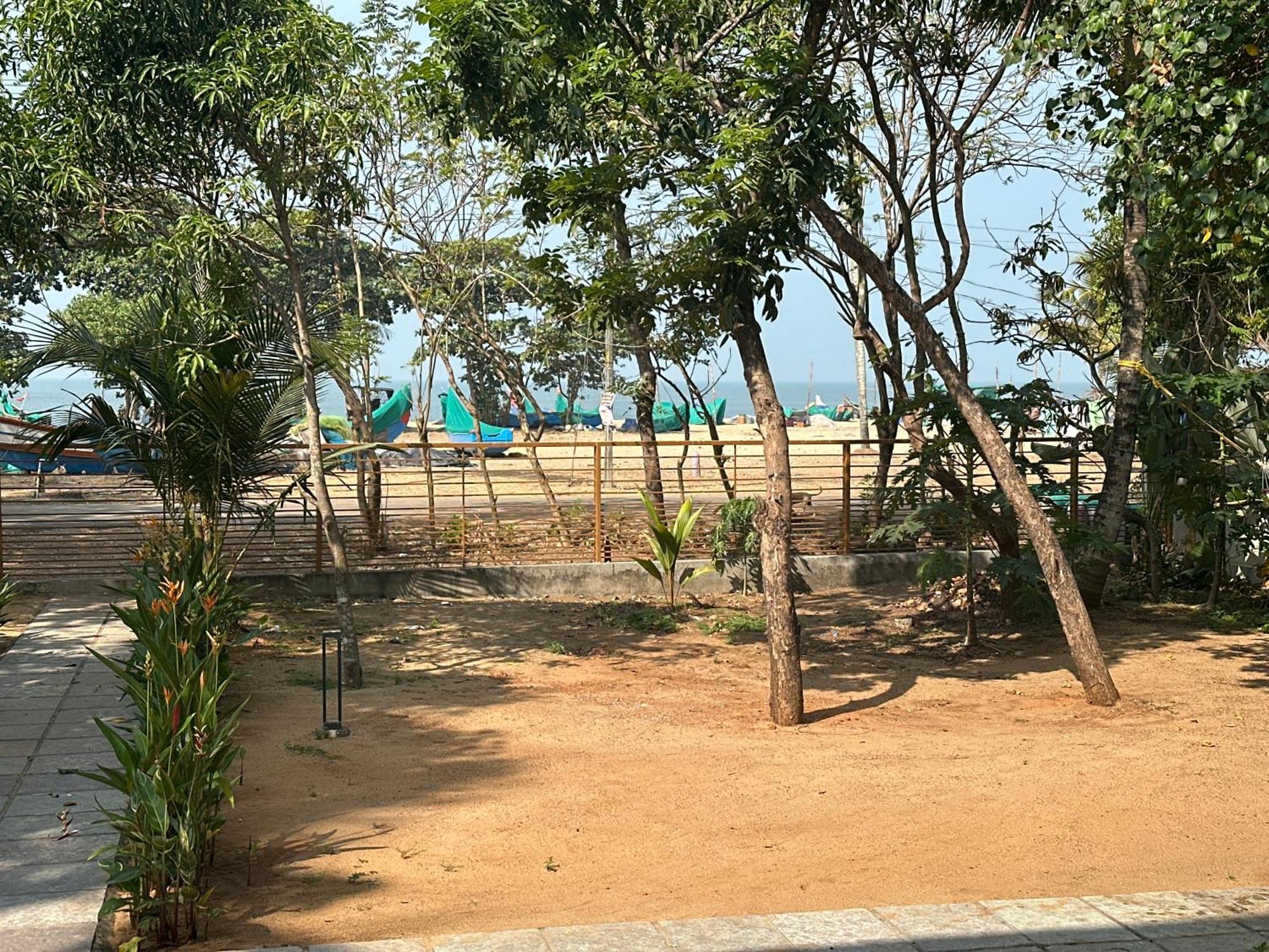 Ocean Whisper- Psst! Hidden Gem Villa Karuvapadna Bagian luar foto